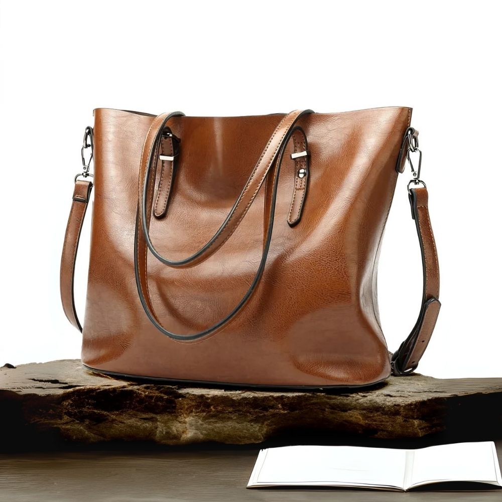 Nicole’s Favorite | Vintage Shoulder Handbag