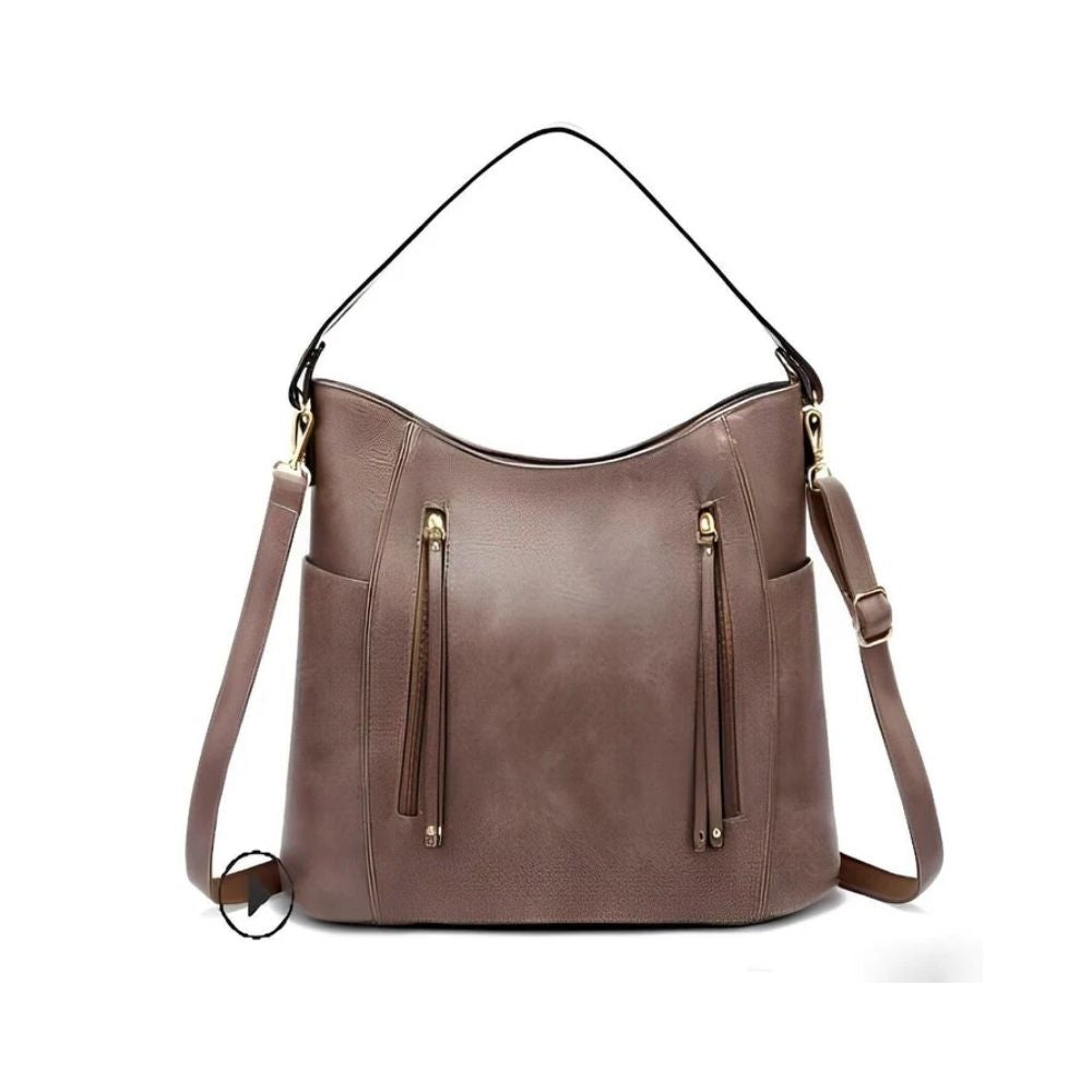 Georgia’s Timeless Elegance | Vintage Shoulder Bag