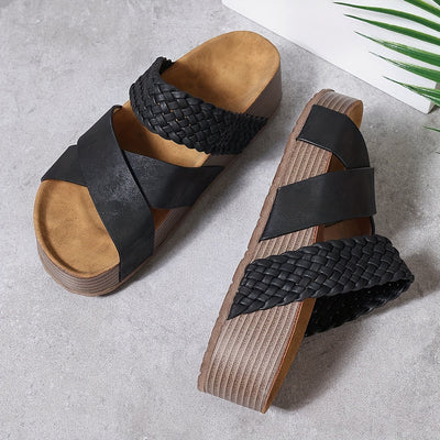 TOLEDO® SANDAL WITH COMFORTABLE PLATFORM SOLE