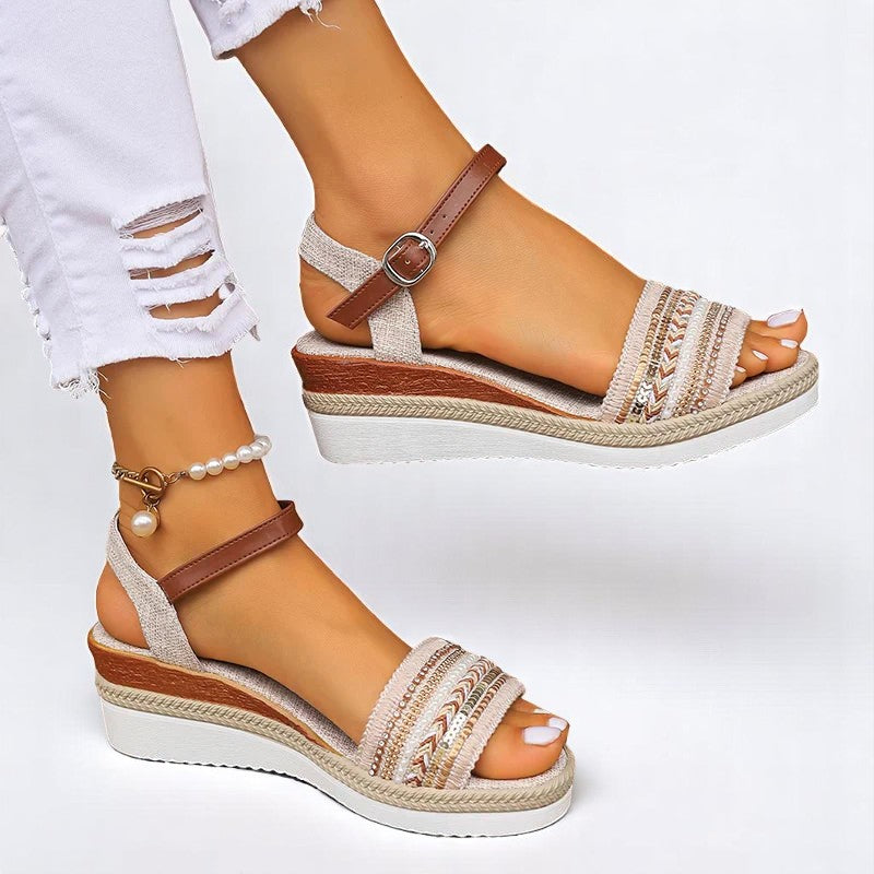 Katja™ | Platform Sandals