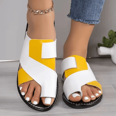 Soho Stride Criss-Cross Sandals