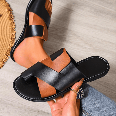 Soho Stride Criss-Cross Sandals