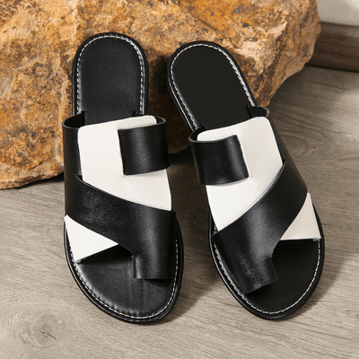 Soho Stride Criss-Cross Sandals
